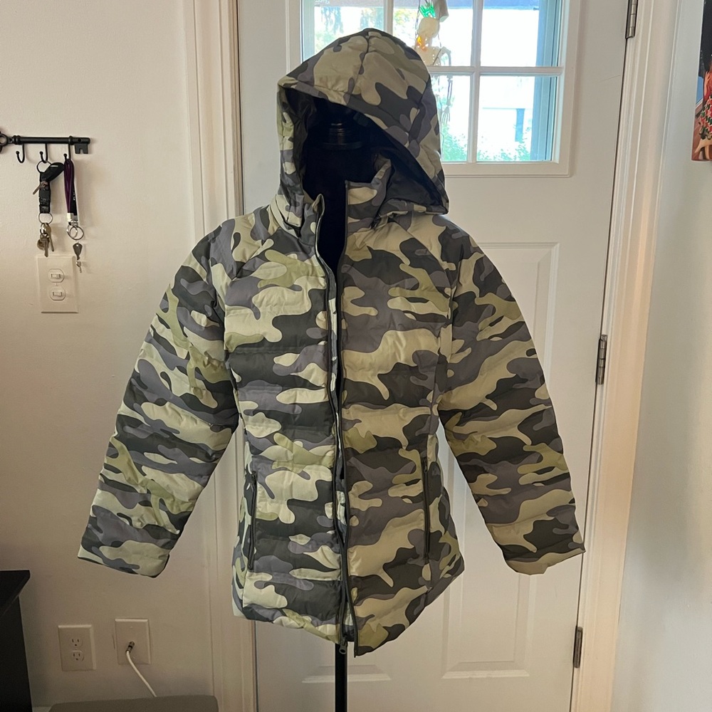 Camo packable puffer coat